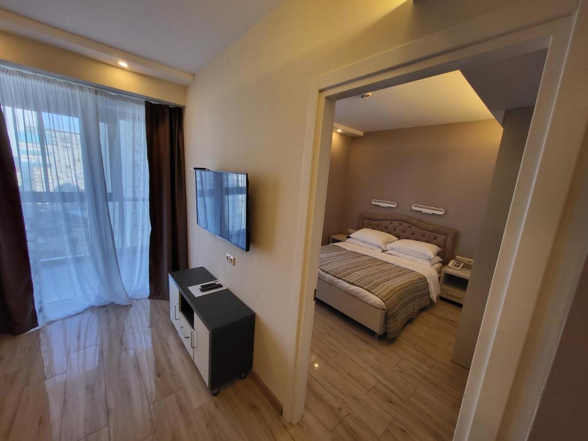 Seaside Apartments 바투미 외부 사진
